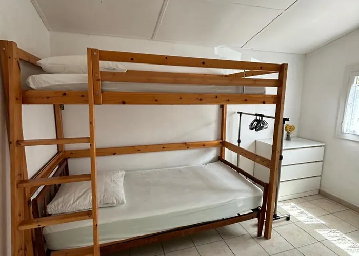 Holiday home La Maryse De *